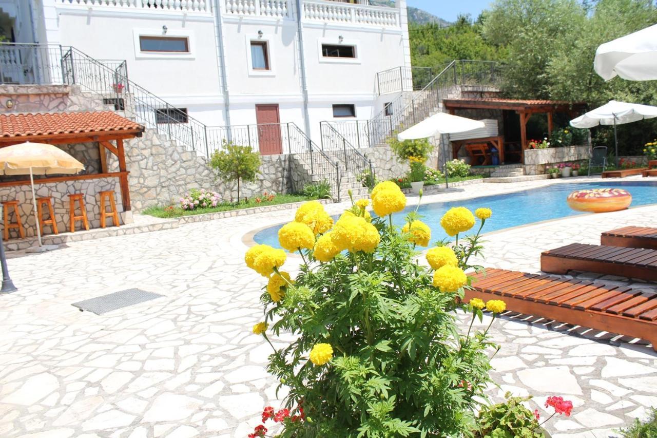 Vila Oaza Markovici Budva Luaran gambar