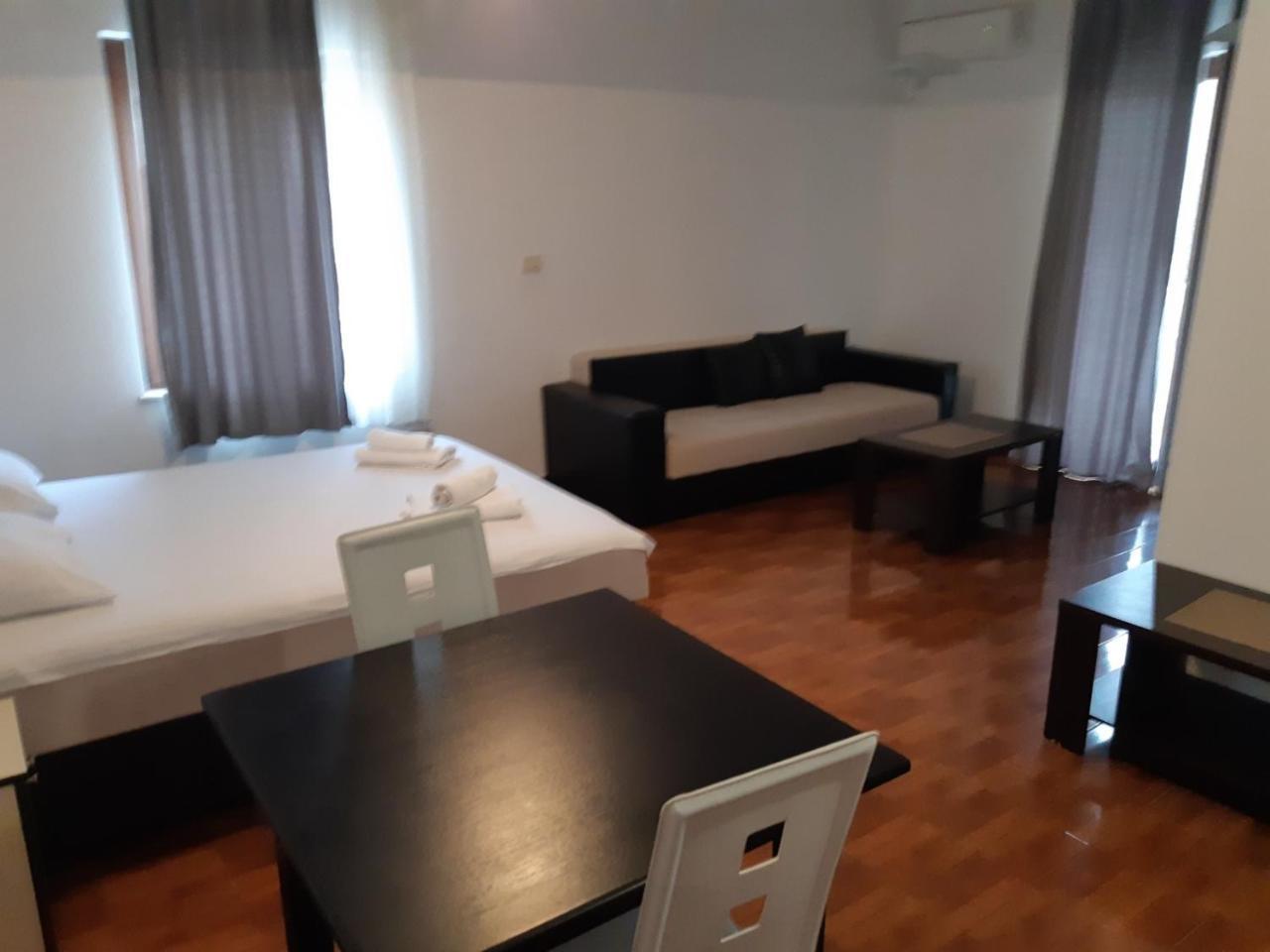 Vila Oaza Markovici Budva Luaran gambar